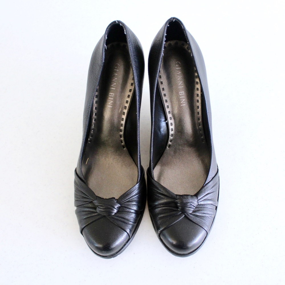 Gianni Bini wedge heels